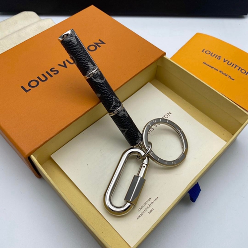 ブランドキーホルダー背面デザイン